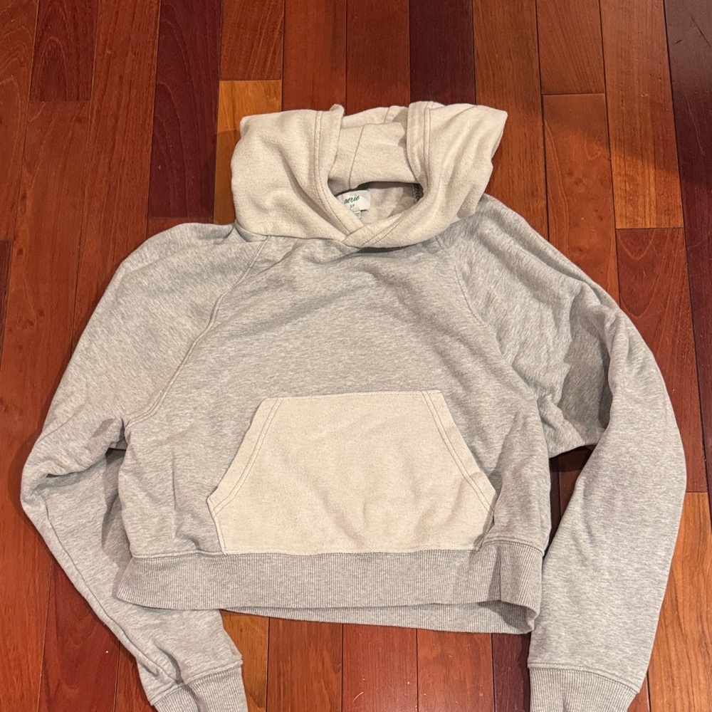 Aerie Heather Gray and Cream Cropped Hoodie